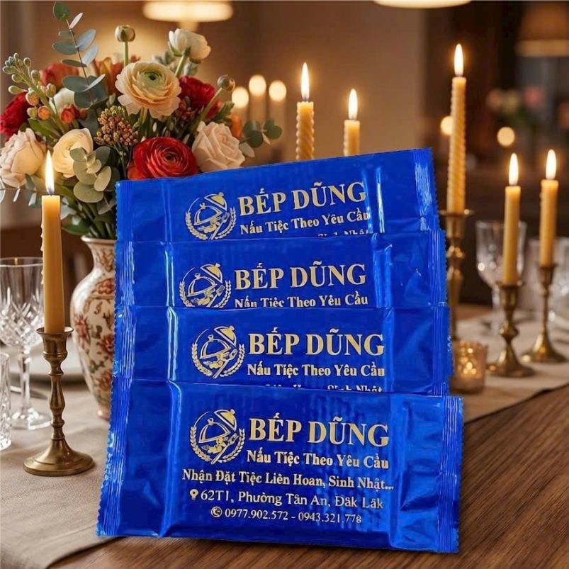 Mẫu khăn lạnh màng ghép màu xanh dương Bếp Dũng tại gia lai